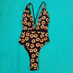 CACELIN SUNFLOWER ONE PIECE SWIM SUIT, SIZE MEDIUM